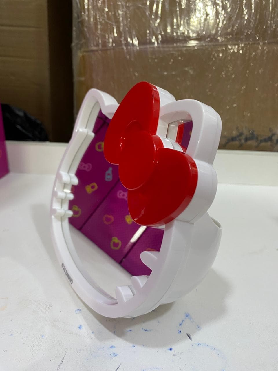 Espejo portacosméticos HK rojo
