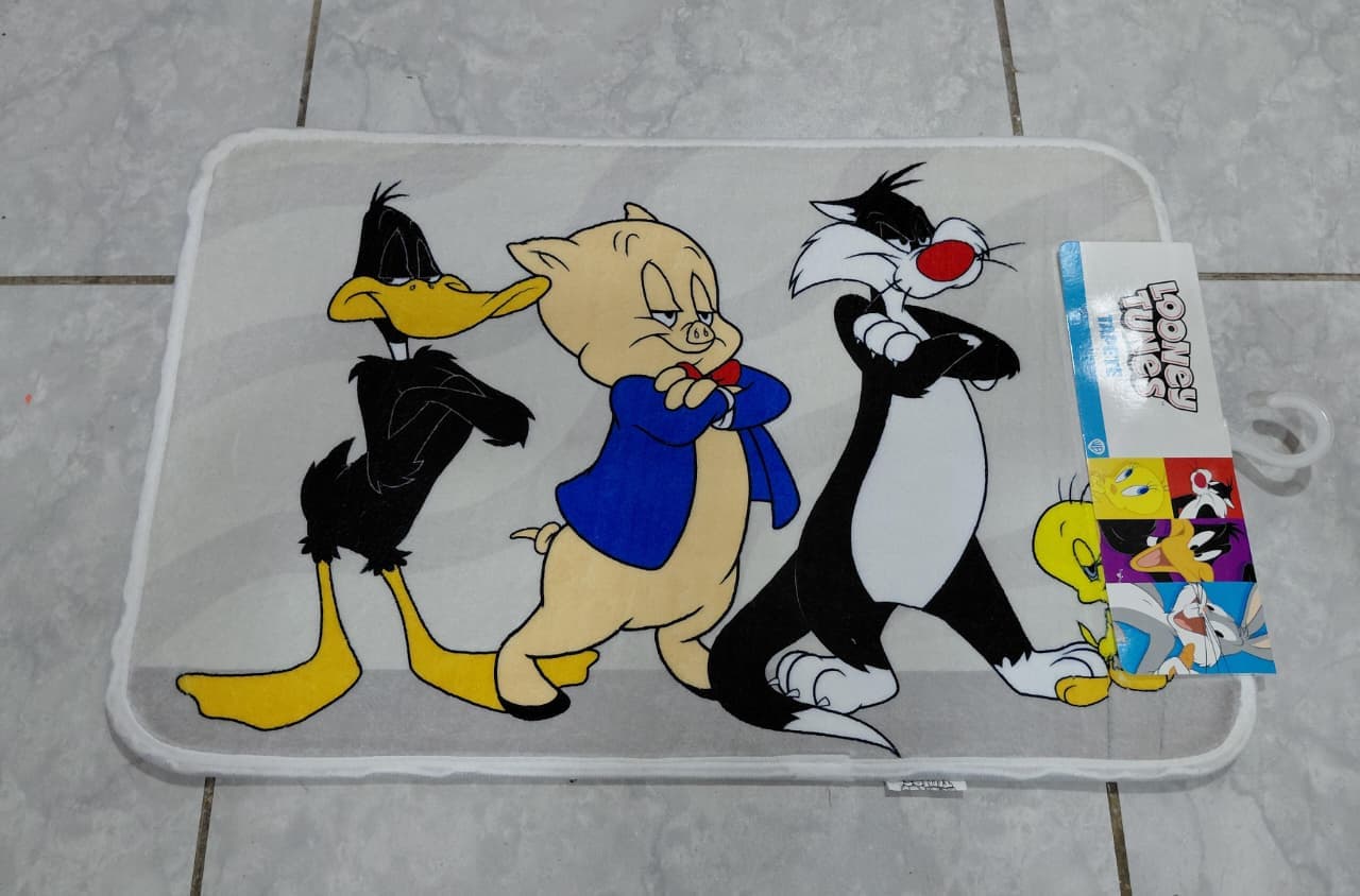 TAPETE MODELO LOONEY TUNES